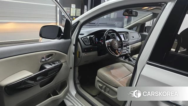 Kia The New Carnival id 4557961 из Кореи 30