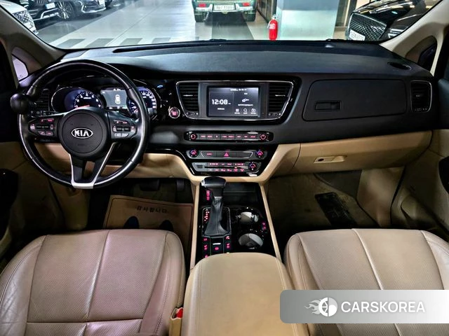 Kia The New Carnival id 4419749 из Кореи 20