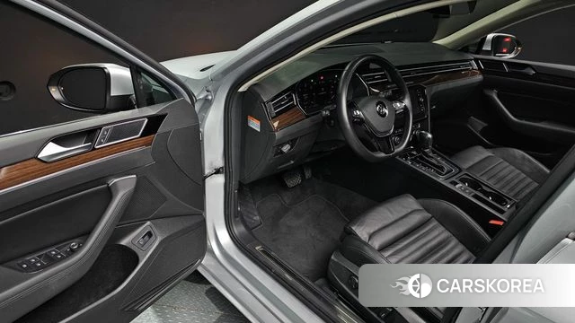 Volkswagen Passat GT (B8) id 4638227 из Кореи 30