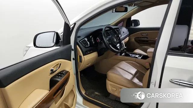 Kia All New Carnival id 3034373 из Кореи 20