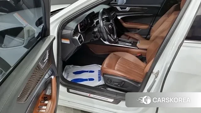 Audi A6 (C8) id 3788661 из Кореи 18