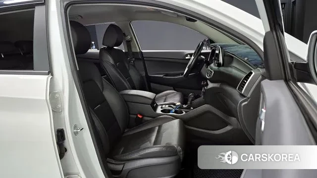 Hyundai All New Tucson id 3238610 из Кореи 20