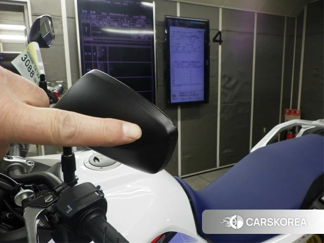 Honda TRANSALP XL750 id 4184968 из Японии 34