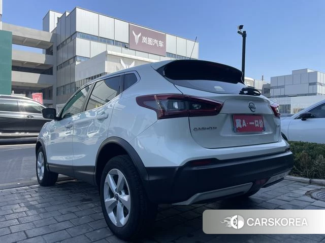 Nissan Qashqai id 3888485 из Китая 21
