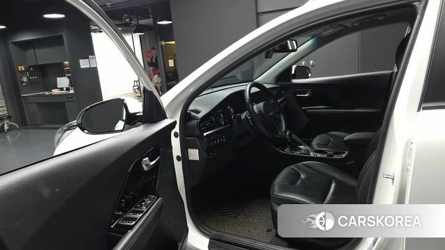 Kia The New Niro id 4697776 из Кореи 32