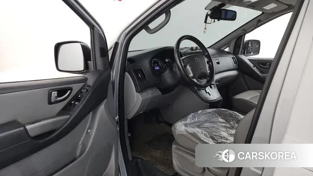 Hyundai The New Grand Starex id 3428369 из Кореи 20