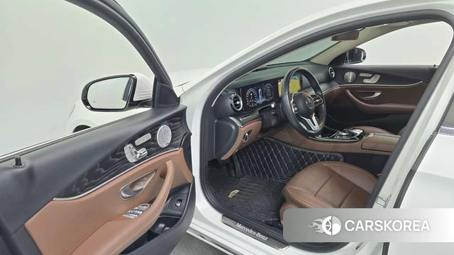 Mercedes-Benz E-Class W213 id 4410532 из Кореи 37