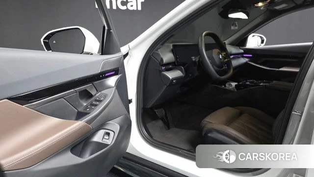 BMW 5 Series (G60) id 4177993 из Кореи 20