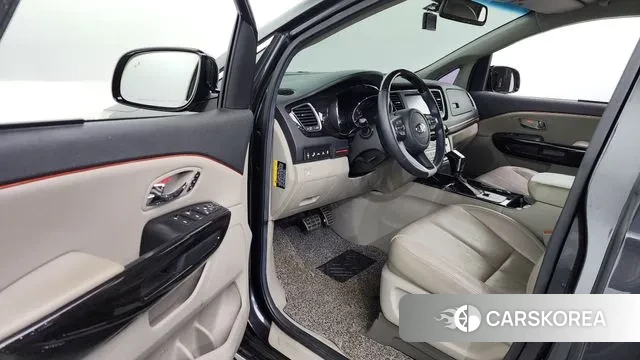 Kia The New Carnival id 3703858 из Кореи 20