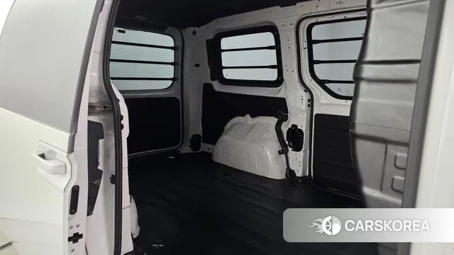 Hyundai Staria id 3572442 из Кореи 20