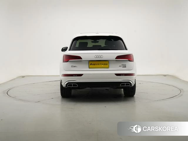 Audi Q5L id 4257311 из Китая 28