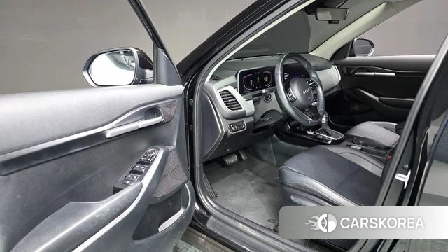 Kia The New Seltos id 4623834 из Кореи 30