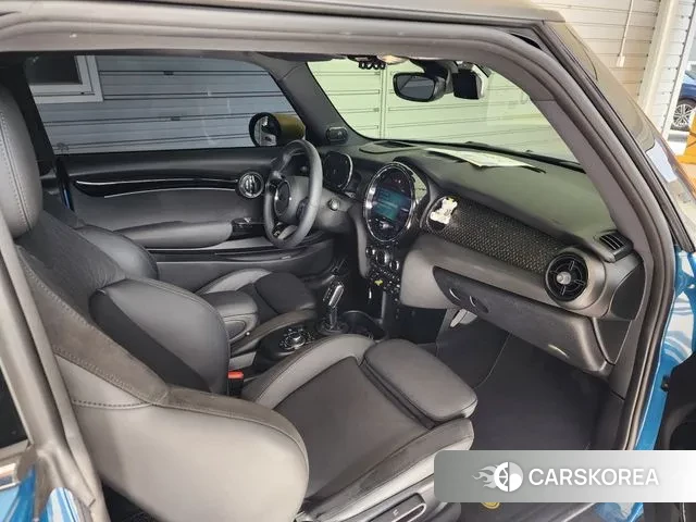 Mini Cooper Electric id 3365904 из Кореи 16