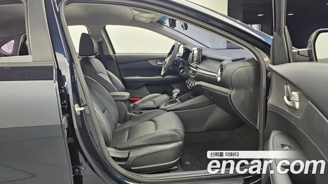 Kia Come New K3 id 2886736 из Кореи 20