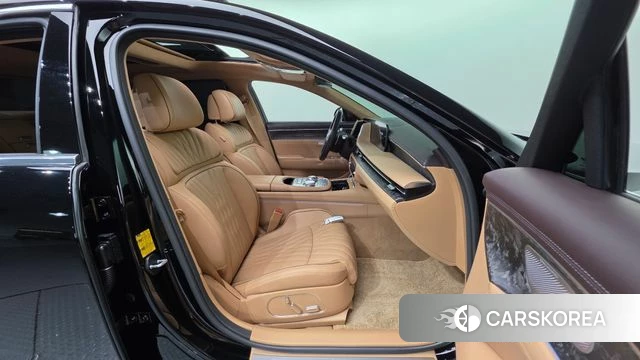 Genesis G90 (RS4) id 4323114 из Кореи 20