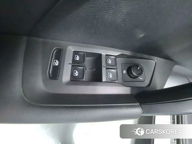 Volkswagen Tuyue id 4263096 из Китая 21