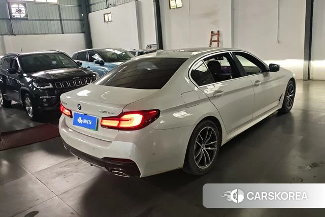 BMW 5 series PHEV id 4307704 из Китая 17