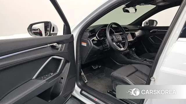 Audi Q3 (F3) id 3639059 из Кореи 20