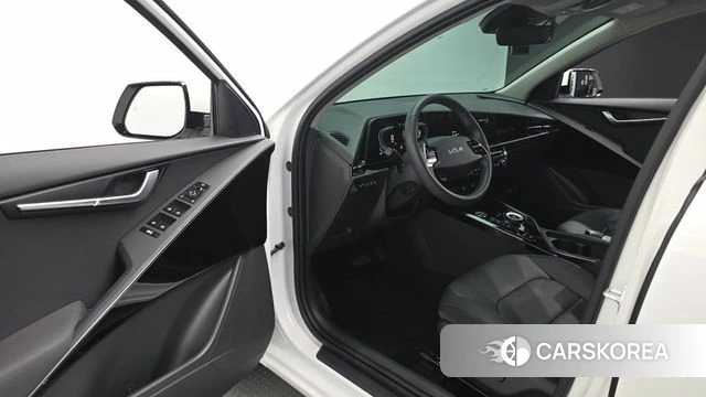 Kia Di Ol Nu Niro id 4773167 из Кореи 37