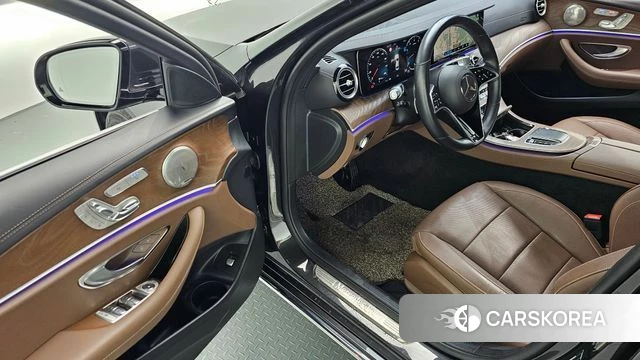 Mercedes-Benz E-Class W213 id 4416110 из Кореи 34