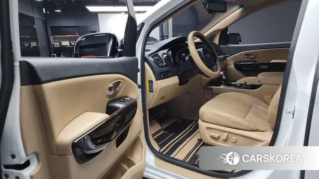 Kia The New Carnival id 3460136 из Кореи 20