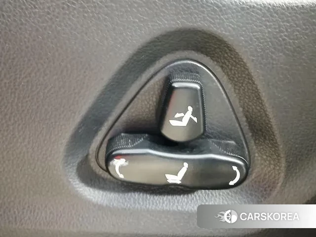 Ssangyong Rexton Sports id 3698902 из Кореи 20