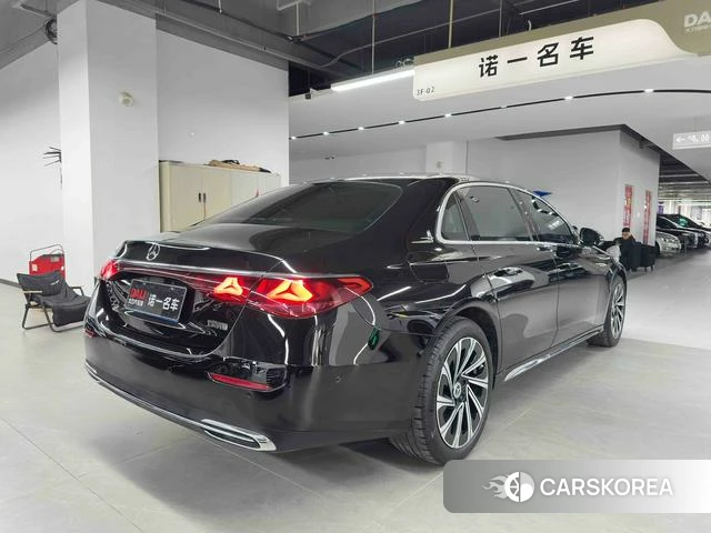 Mercedes-Benz E-class id 4275664 из Китая 28