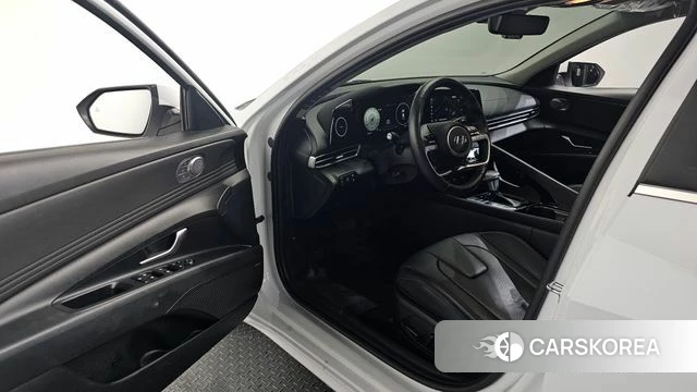 Hyundai Avante Hybrid (CN7) id 4614026 из Кореи 34