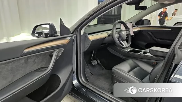 Tesla Model Y id 3031444 из Кореи 20