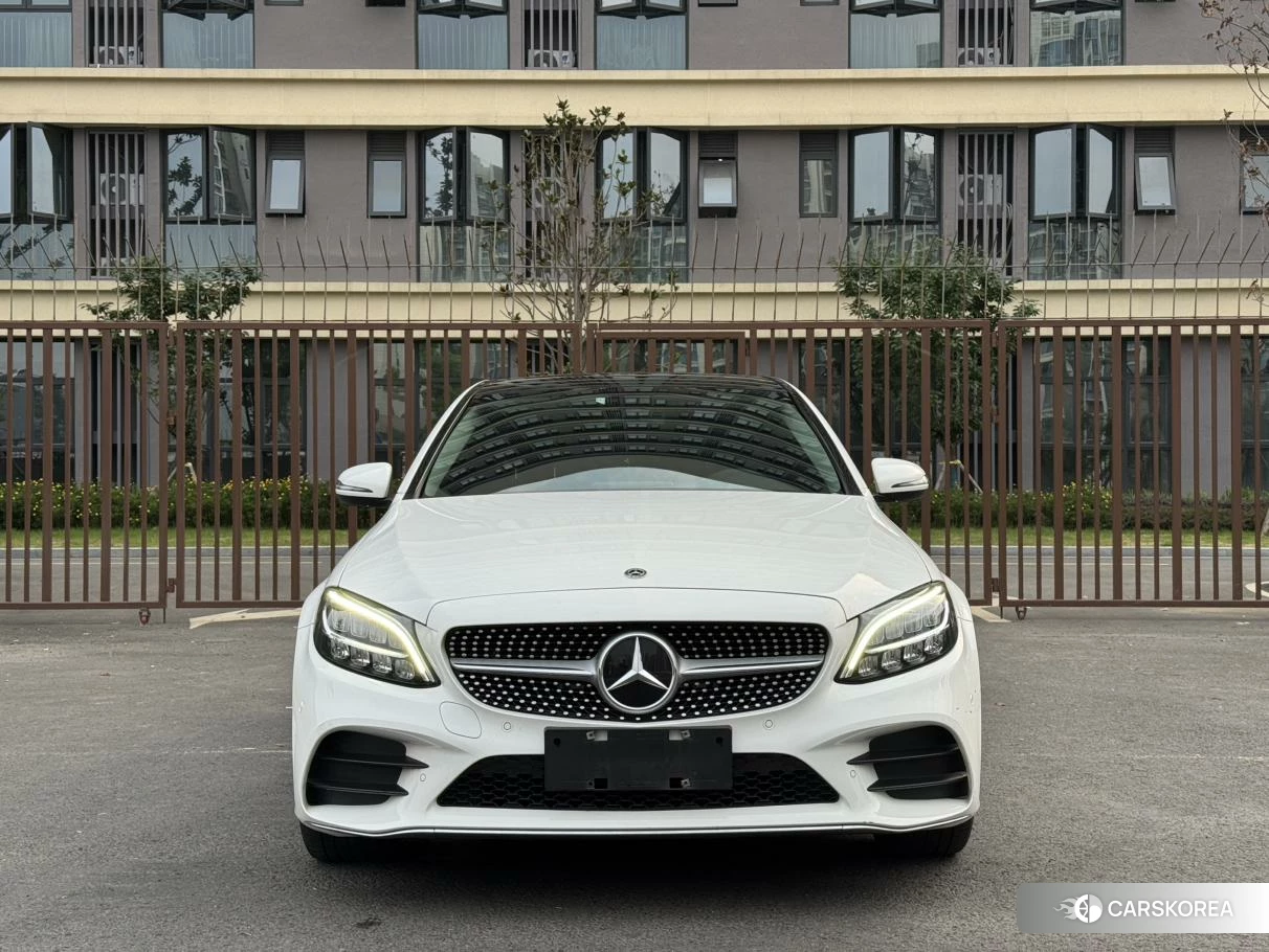 Mercedes-Benz Class C id 4405866 из Китая 14