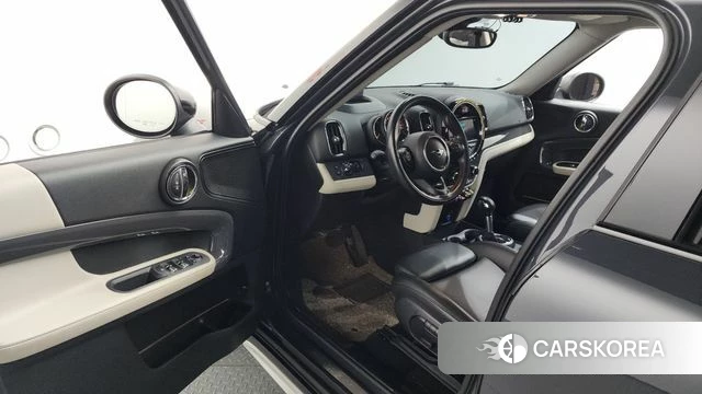 Mini Cooper S Countryman id 4188556 из Кореи 33