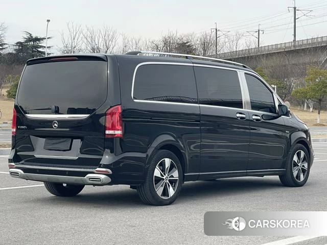 Mercedes-Benz V-class id 4259922 из Китая 19