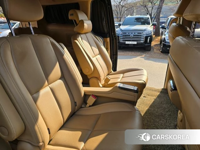 Kia The New Carnival id 3828407 из Кореи 20