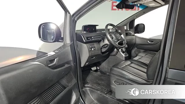 Hyundai Staria id 3654837 из Кореи 21