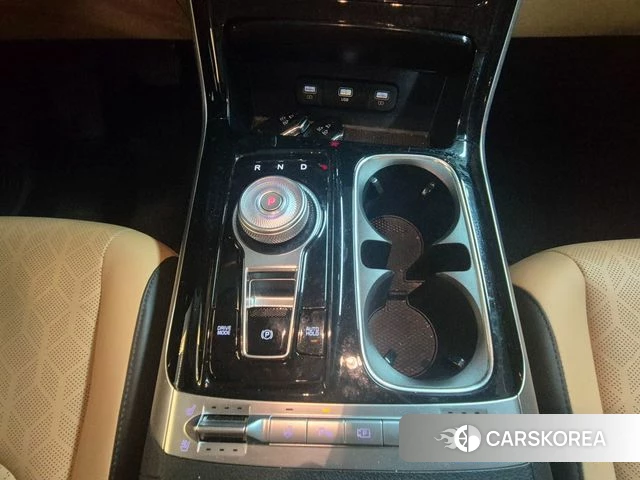 Kia Carnival 4th generation id 3858859 из Кореи 18