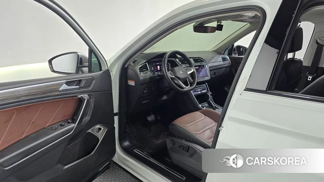 Volkswagen Tiguan Allspace id 4753666 из Кореи 20
