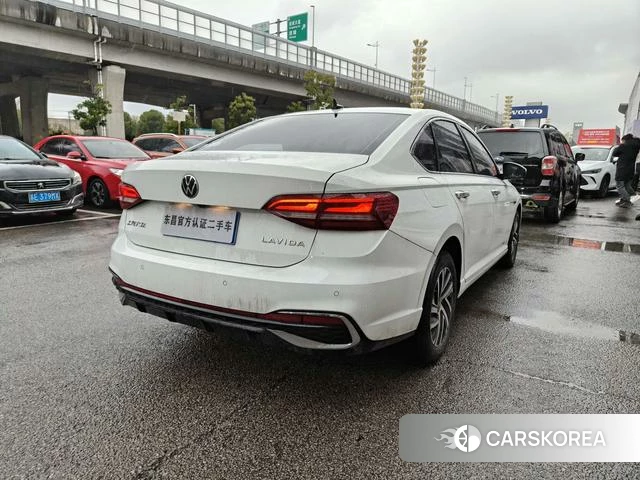 Volkswagen Lavida id 4242578 из Китая 14