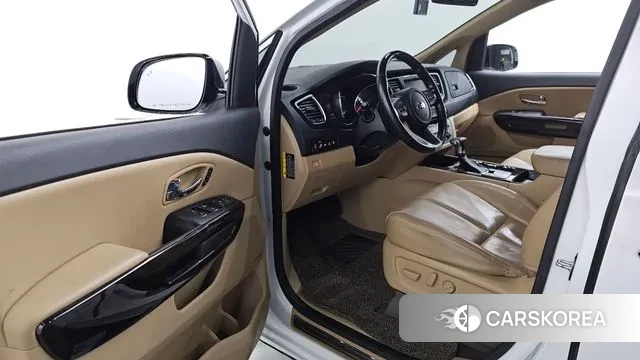 Kia The New Carnival id 3459461 из Кореи 20