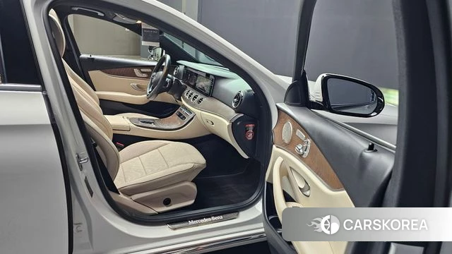 Mercedes-Benz E-Class W213 id 3858877 из Кореи 20