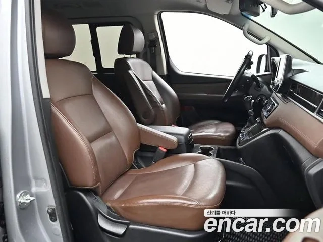 Hyundai The New Grand Starex id 2907001 из Кореи 20