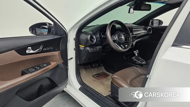 Kia Come New K3 id 3494519 из Кореи 20