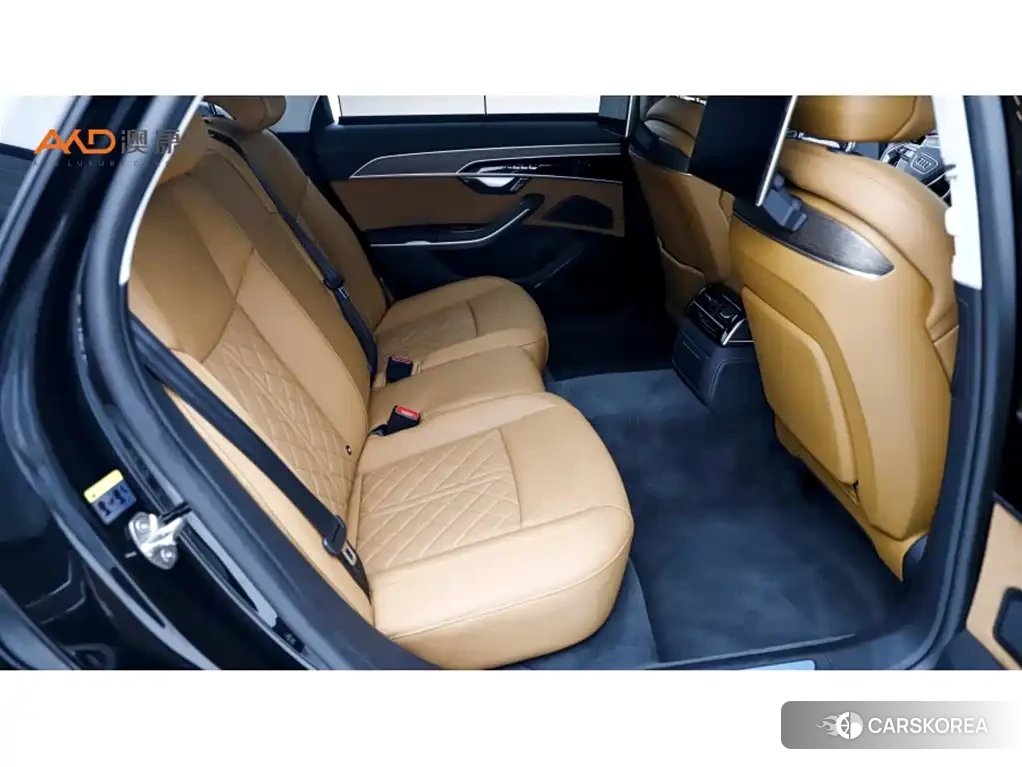 Audi A8 id 4546560 из Китая 10