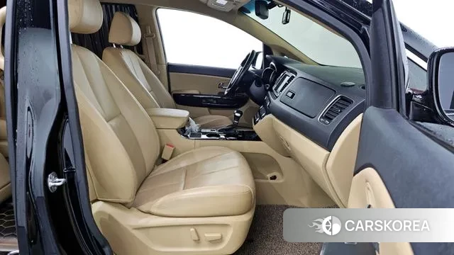 Kia The New Carnival id 3510051 из Кореи 20