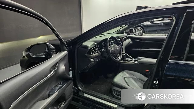 Toyota Camry (XV70) id 4384690 из Кореи 30