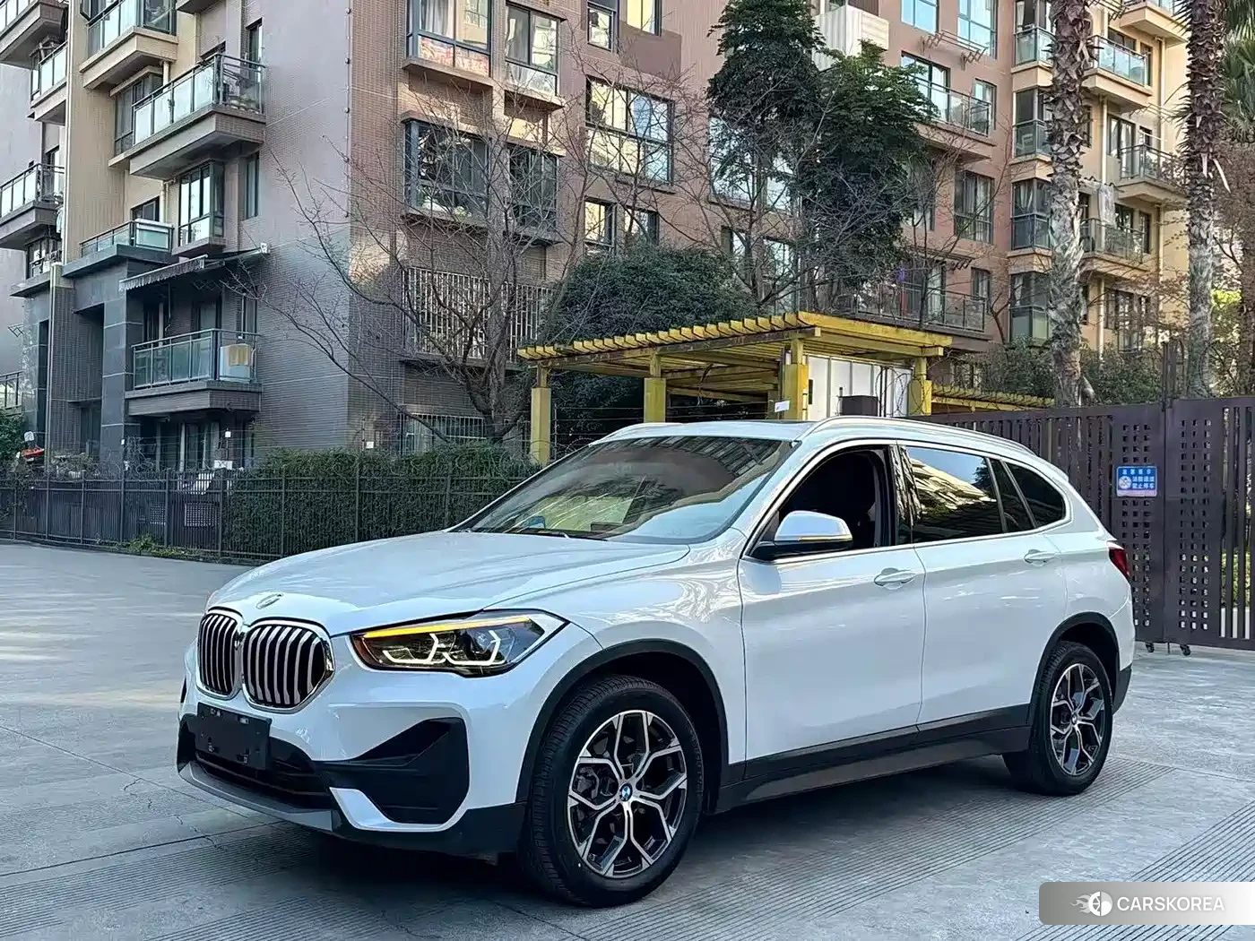 BMW X1 id 4680779 из Китая 13