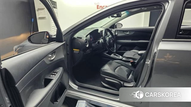 Kia Come New K3 id 4196399 из Кореи 28