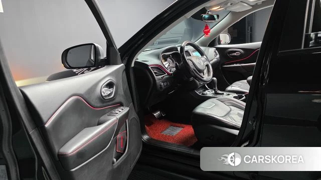 Jeep Cherokee (KL) id 3833936 из Кореи 20