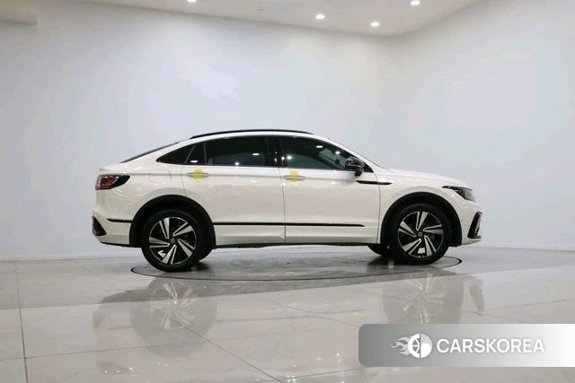 Volkswagen Tiguan X id 4258539 из Китая 20