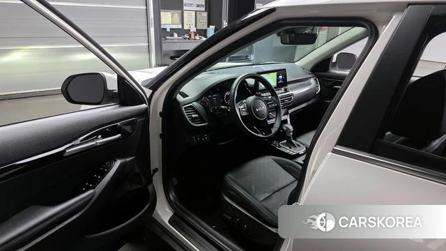 Kia Seltos id 4293306 из Кореи 20