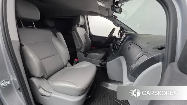 Hyundai The New Grand Starex id 3697966 из Кореи 20